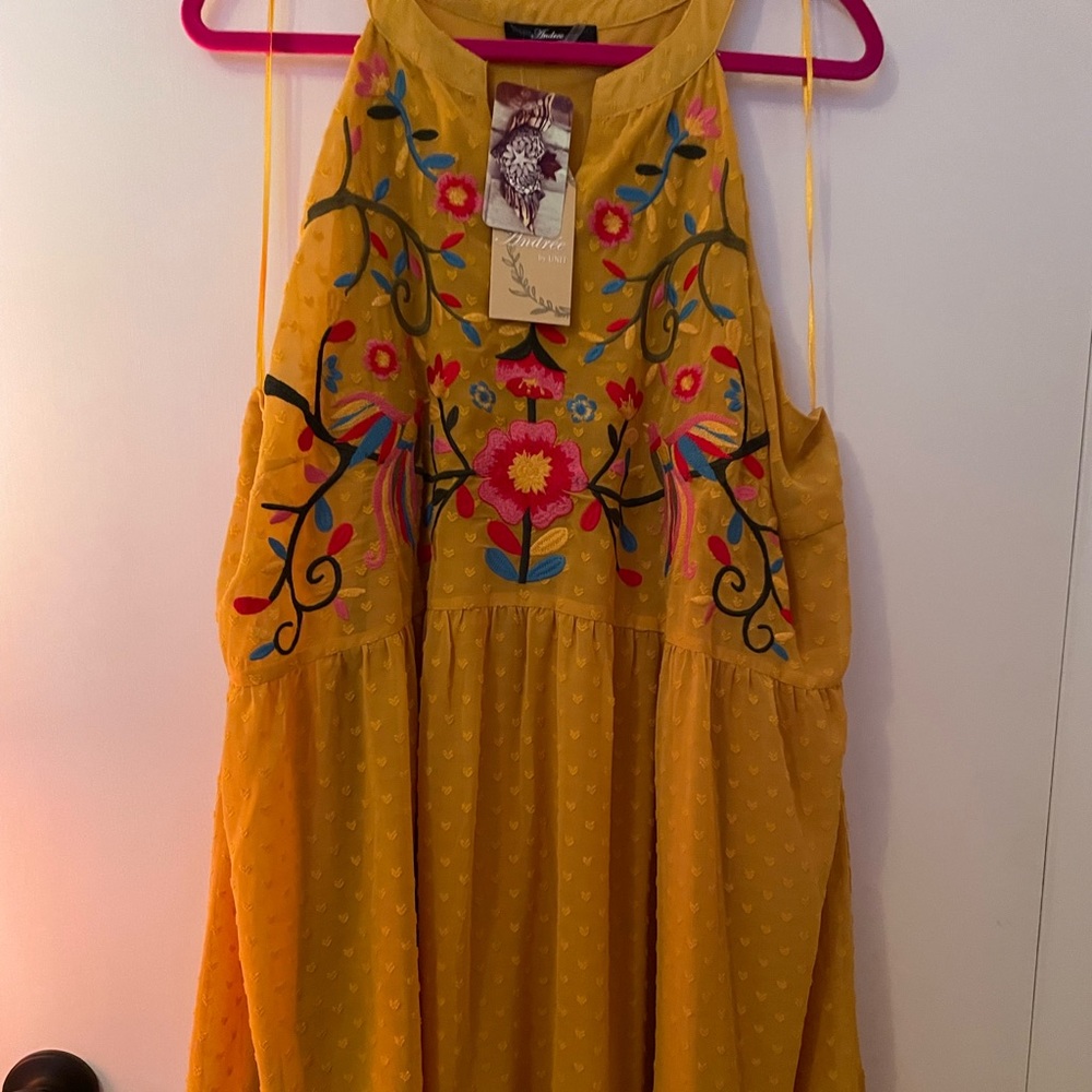 Yellow embroidered Angel Heart Boutique dress, size 3X